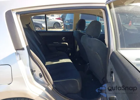 2011 Nissan Versa 1.8S z USA, uszkodzony, nr VIN 3N1BC1CP9BL405491